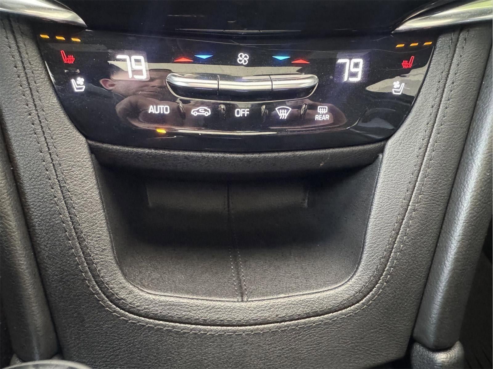 Used 2020 Cadillac XT6 Sport w/ Platinum Package AWD/4WD image 25