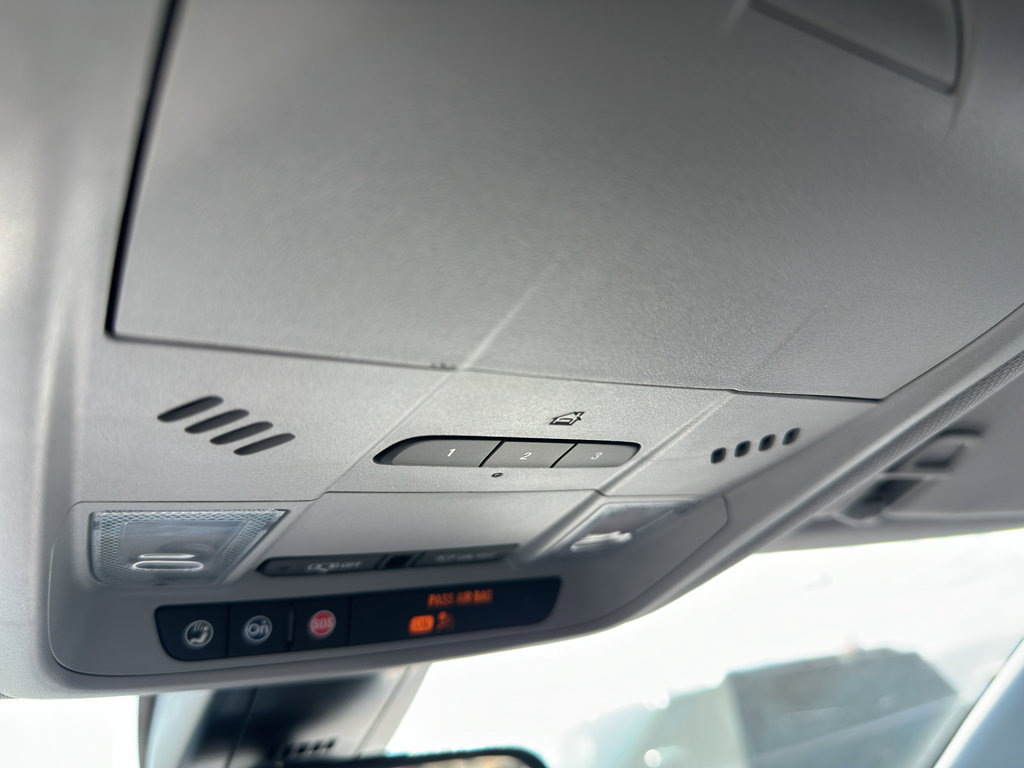 Used 2023 Chevrolet Blazer LT w/ Convenience Package FWD image 23