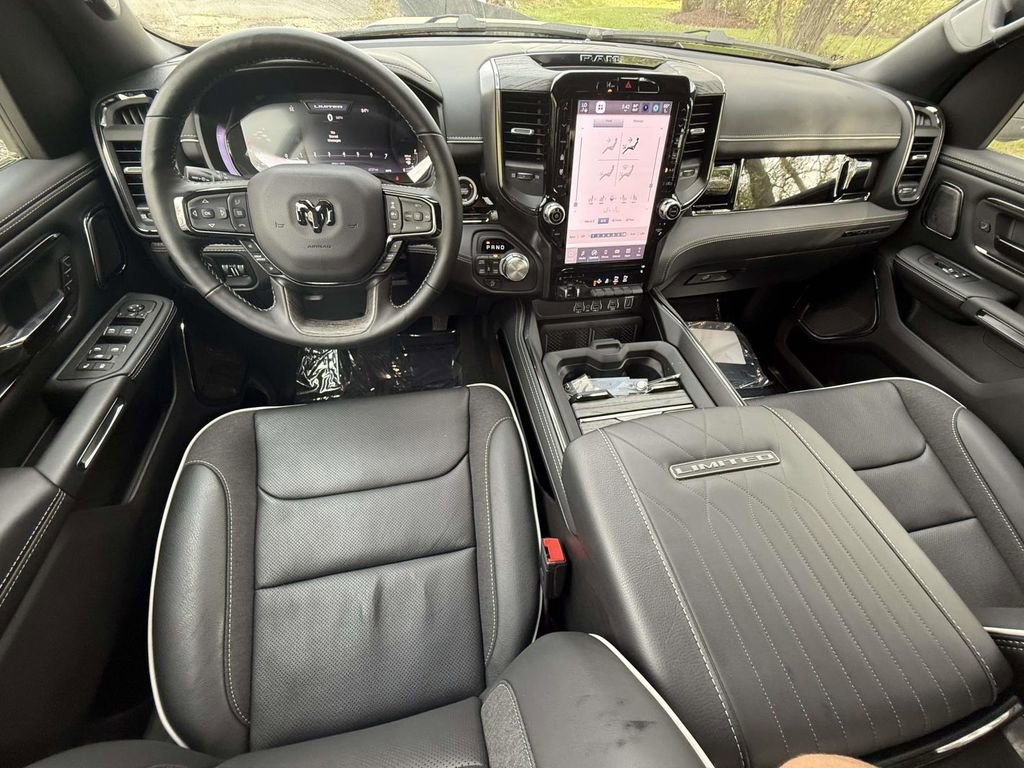 Used 2026 RAM 1500 Limited AWD/4WD image 15