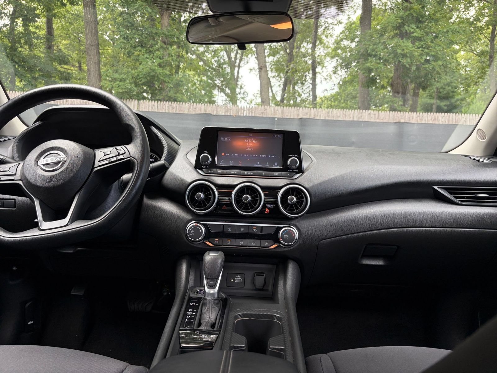Used 2025 Nissan Sentra S FWD image 31