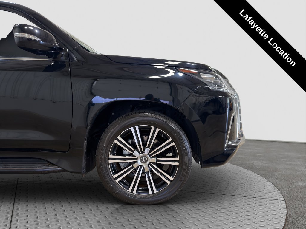 Used 2019 Lexus LX 570 4WD w/ Luxury Package image 30