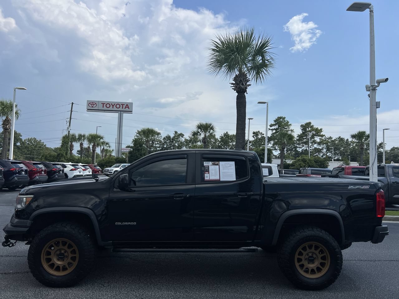 Used 2018 Chevrolet Colorado ZR2 AWD/4WD image 7