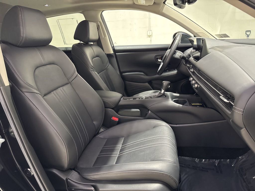 Used 2024 Honda HR-V EX-L image 30