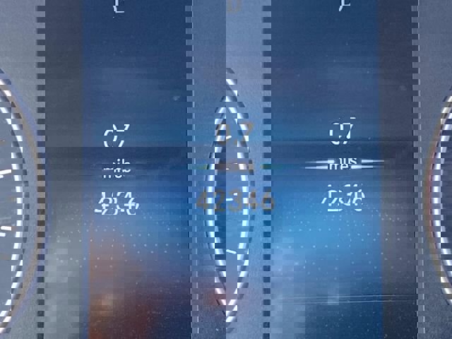 Used 2024 Mercedes-Benz Sprinter 2500 image 35