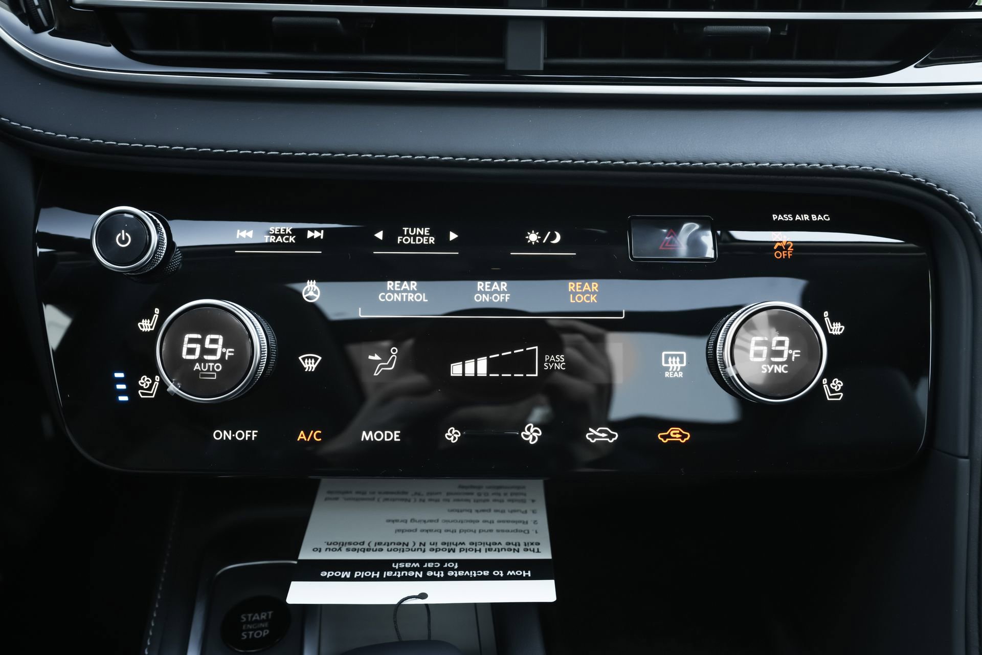 New 2026 INFINITI QX60 Luxe w/ Cargo Package image 14