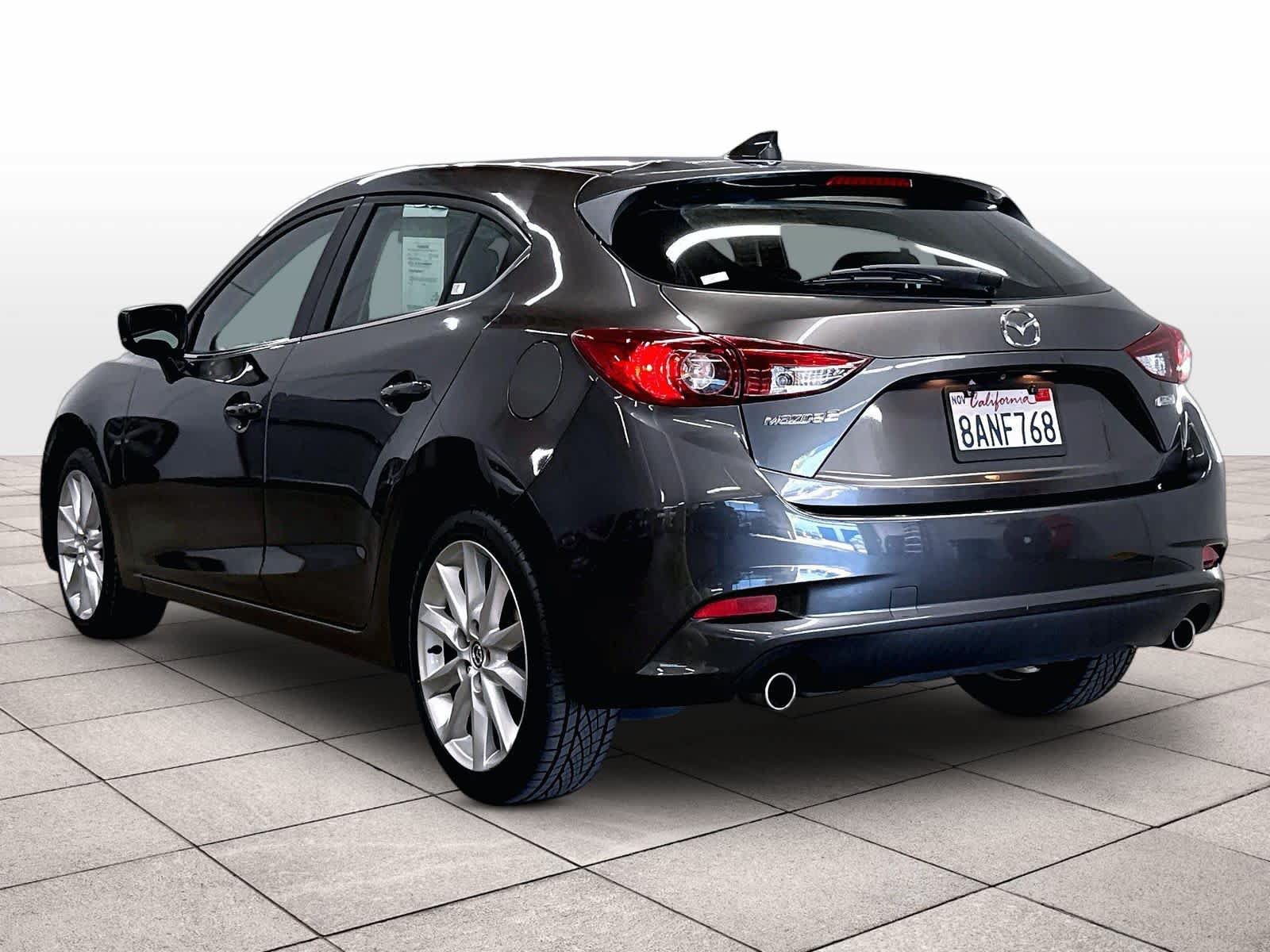 Used 2017 MAZDA MAZDA3 Grand Touring FWD image 13