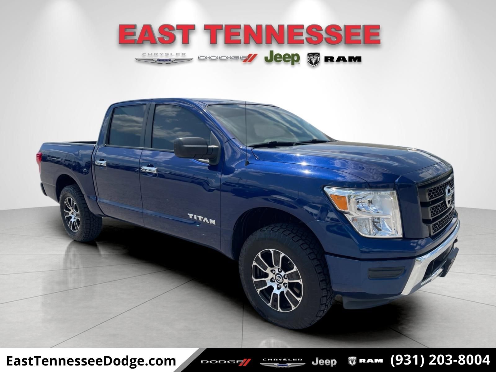 Used 2021 Nissan Titan SV AWD/4WD image 1
