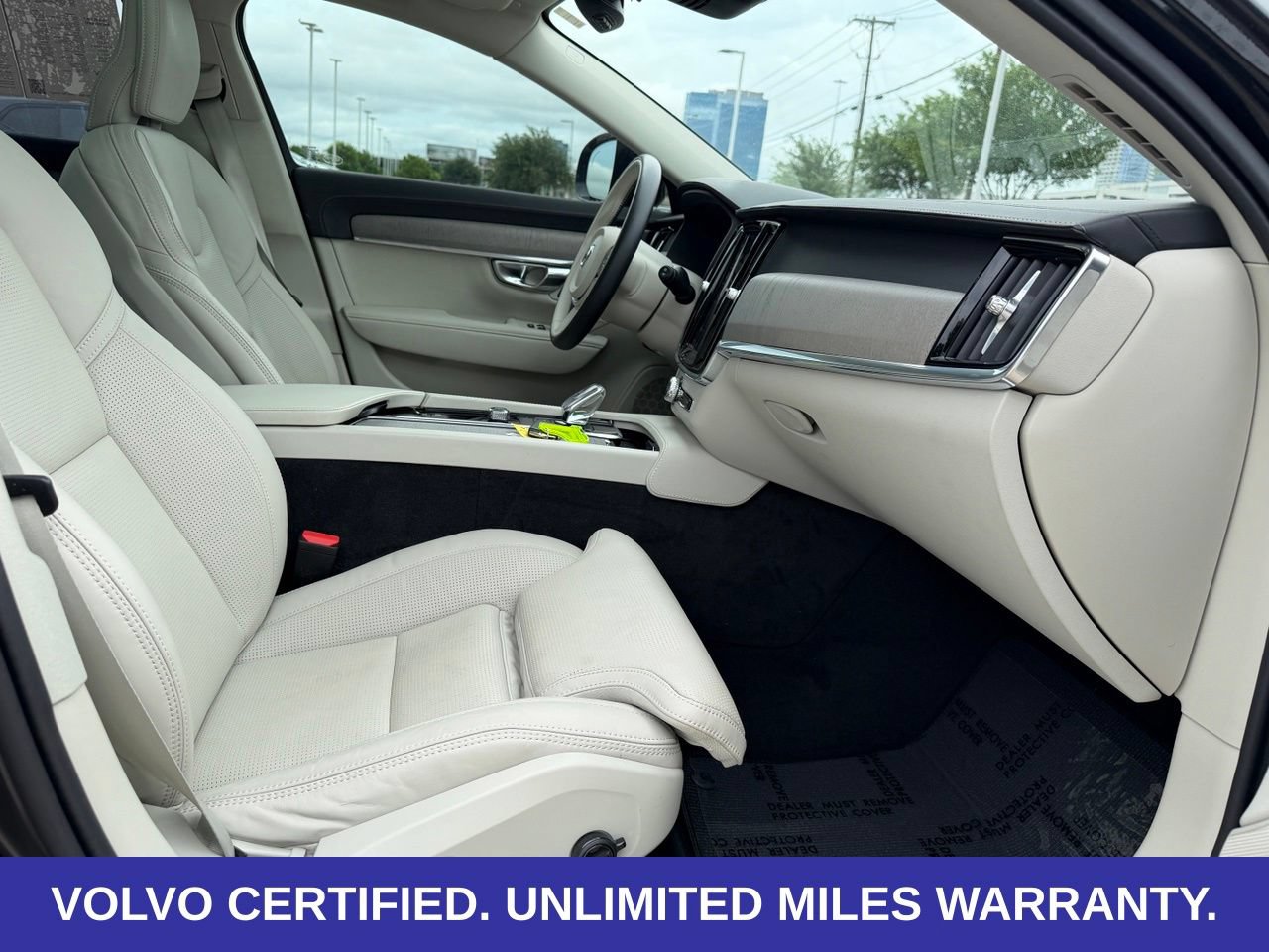 Certified 2025 Volvo V90 B6 Cross Country Ultra AWD/4WD image 33