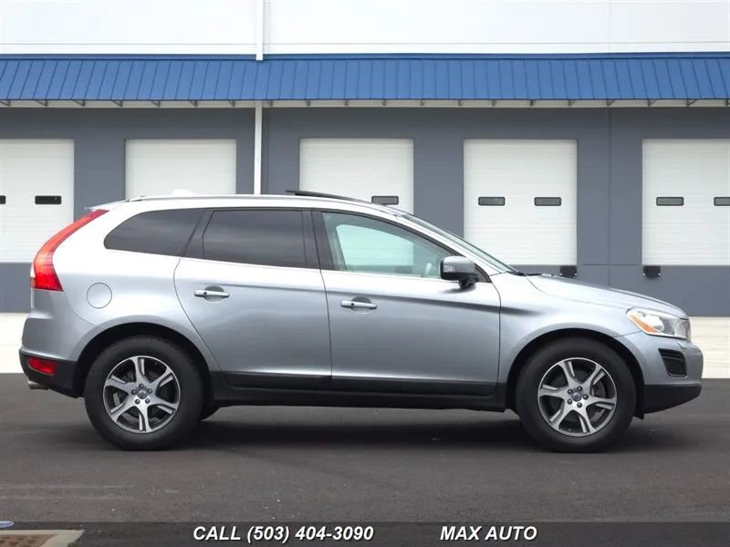 Used 2013 Volvo XC60 T6 AWD/4WD image 9