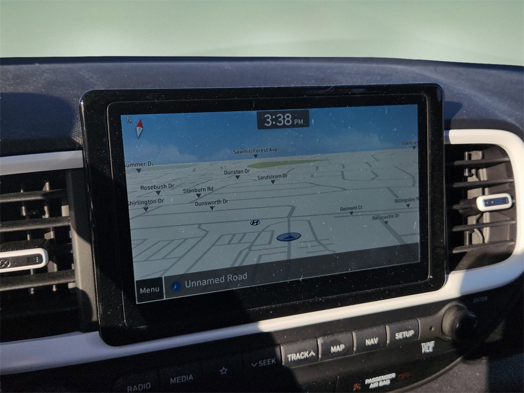 Certified 2022 Hyundai Venue Limited image 28