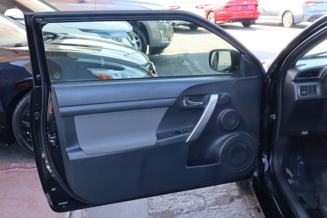 Used 2016 Scion tC FWD image 29