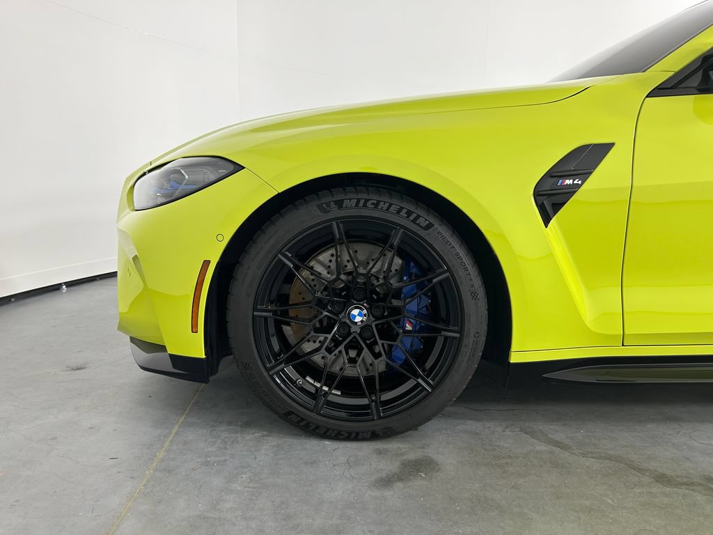Used 2021 BMW M4 Coupe w/ M Carbon Exterior Package RWD image 26