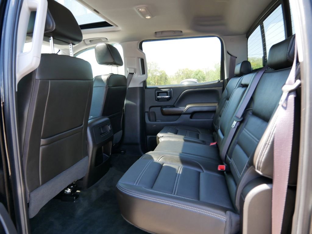 Used 2017 GMC Sierra 3500 Denali w/ Duramax Plus Package AWD/4WD image 16