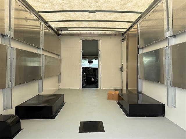 New 2023 Chevrolet Express 3500 w/ Power Convenience Package image 9