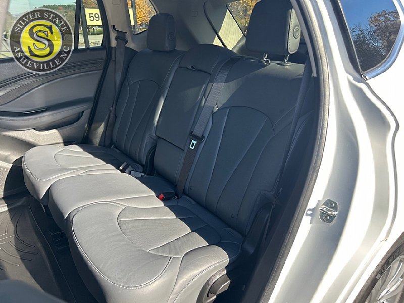 Used 2020 Buick Envision Essence image 14