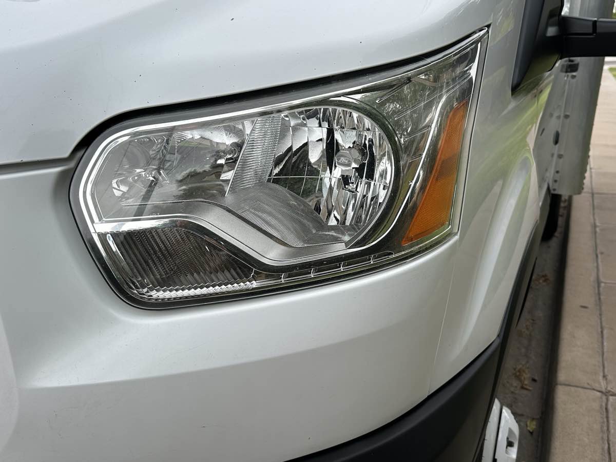 Used 2019 Ford Transit 350 138 DRW w/ Interior Upgrade Package image 33