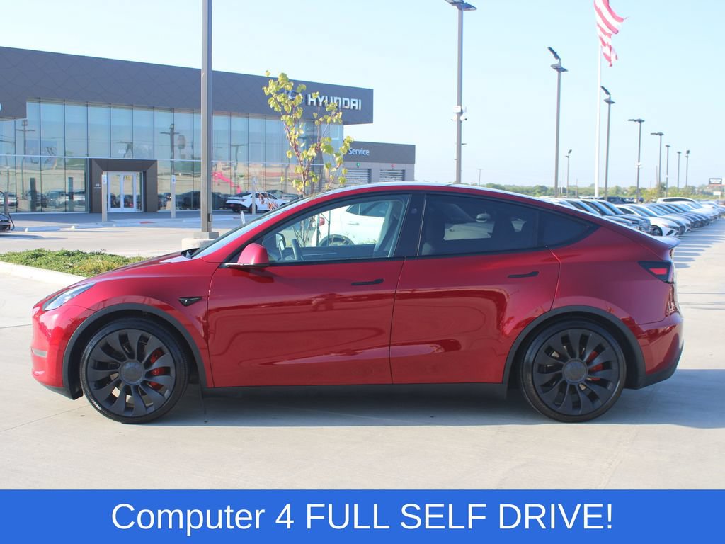 Used 2024 Tesla Model Y Performance AWD/4WD image 4