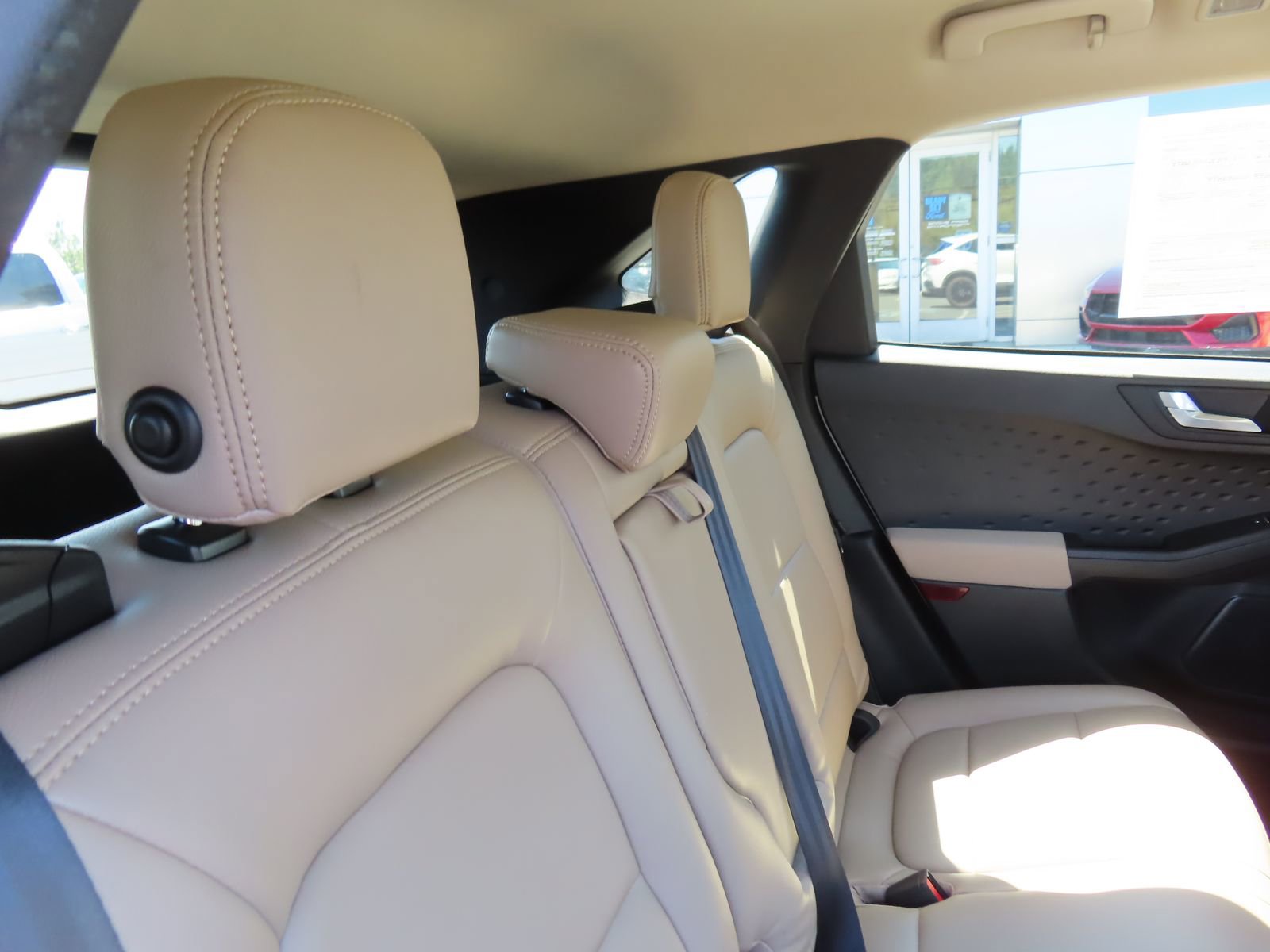 Used 2020 Ford Escape SE Sport image 34