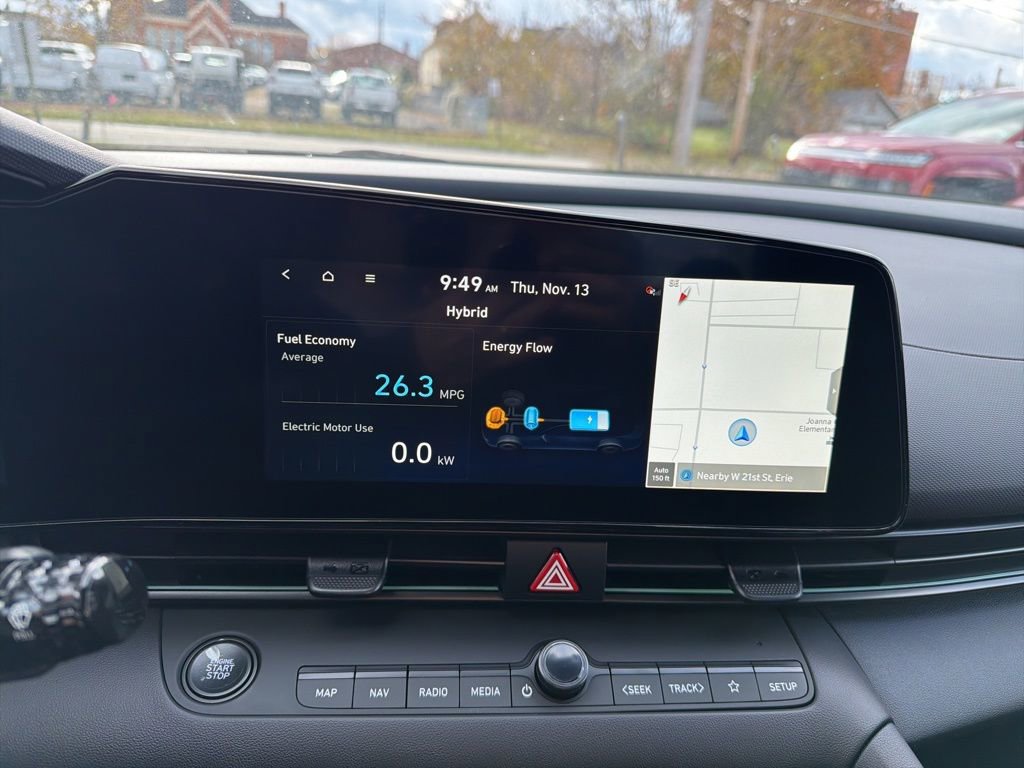 New 2026 Hyundai Elantra Sport FWD image 25