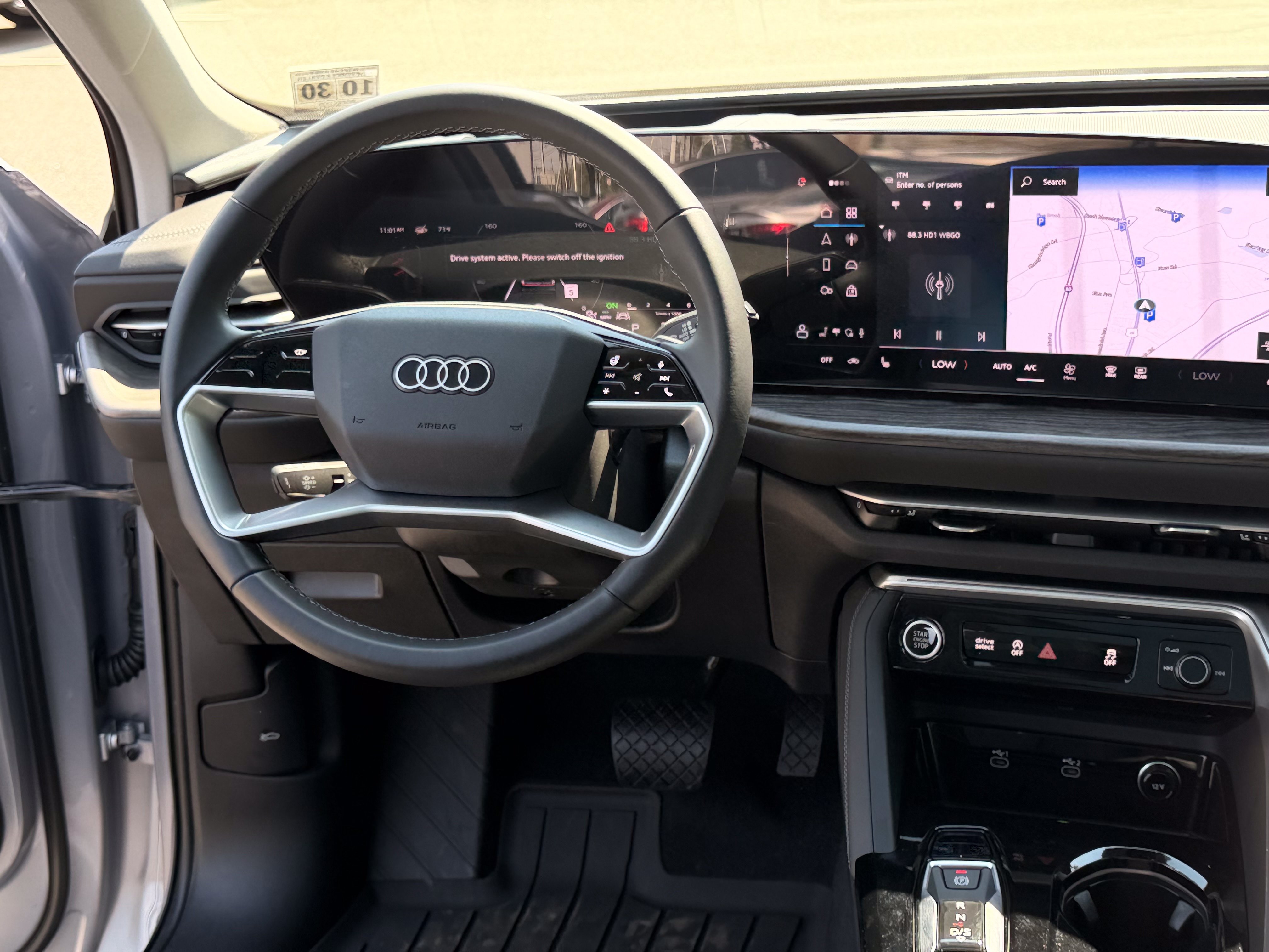 Used 2025 Audi Q5 Premium w/ Premium Plus AWD/4WD image 24