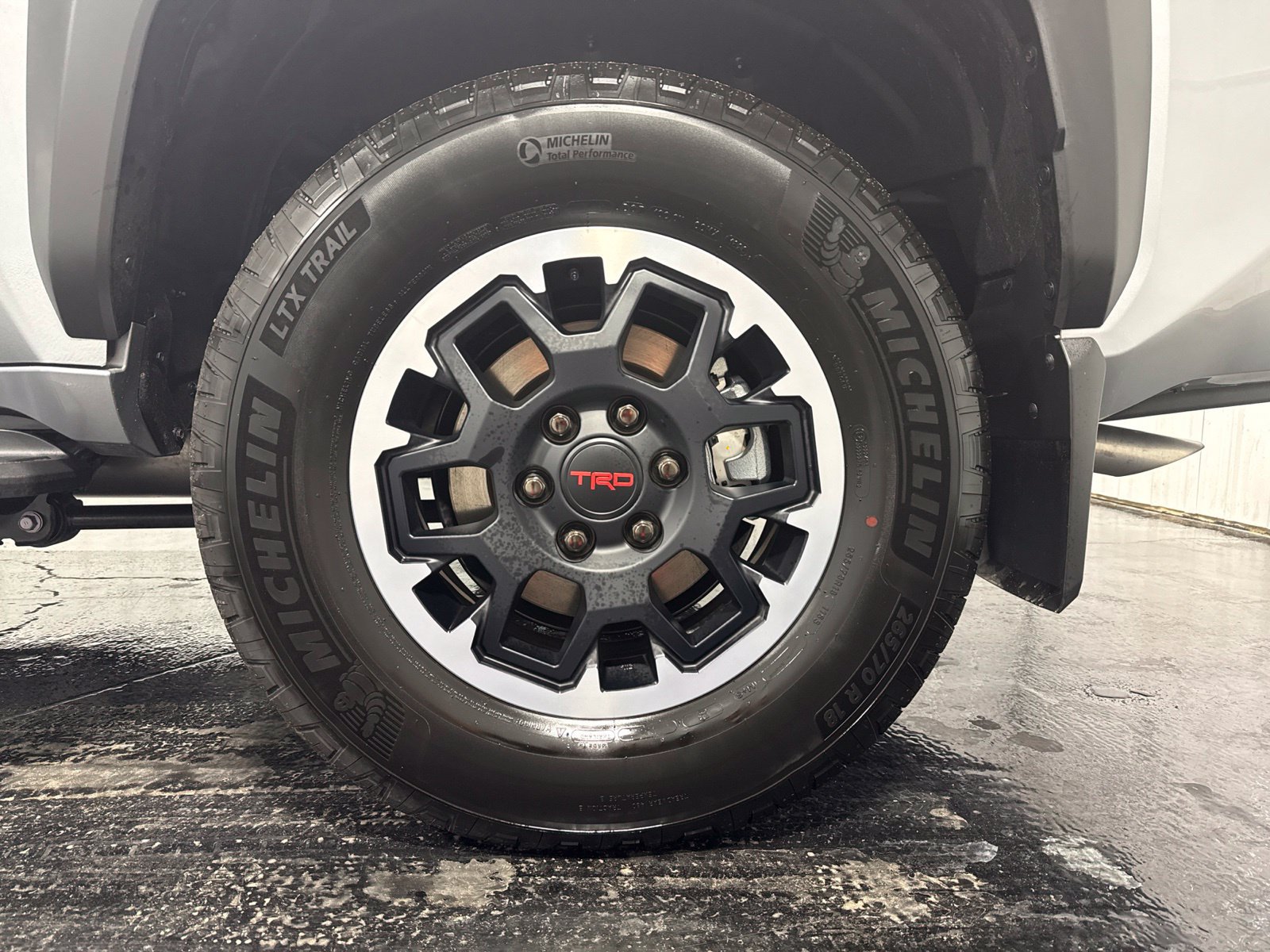 New 2026 Toyota 4Runner TRD Off-Road Premium AWD/4WD image 9