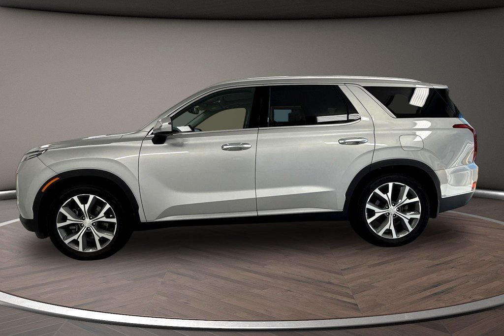 Used 2022 Hyundai Palisade SEL w/ 8P Bench Seat Package AWD/4WD image 4