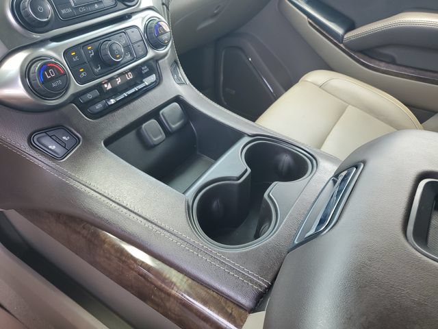 Used 2020 Chevrolet Suburban LT RWD image 20