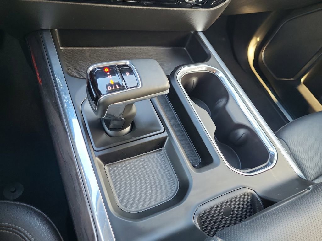 Used 2024 Chevrolet Silverado 1500 LTZ image 21