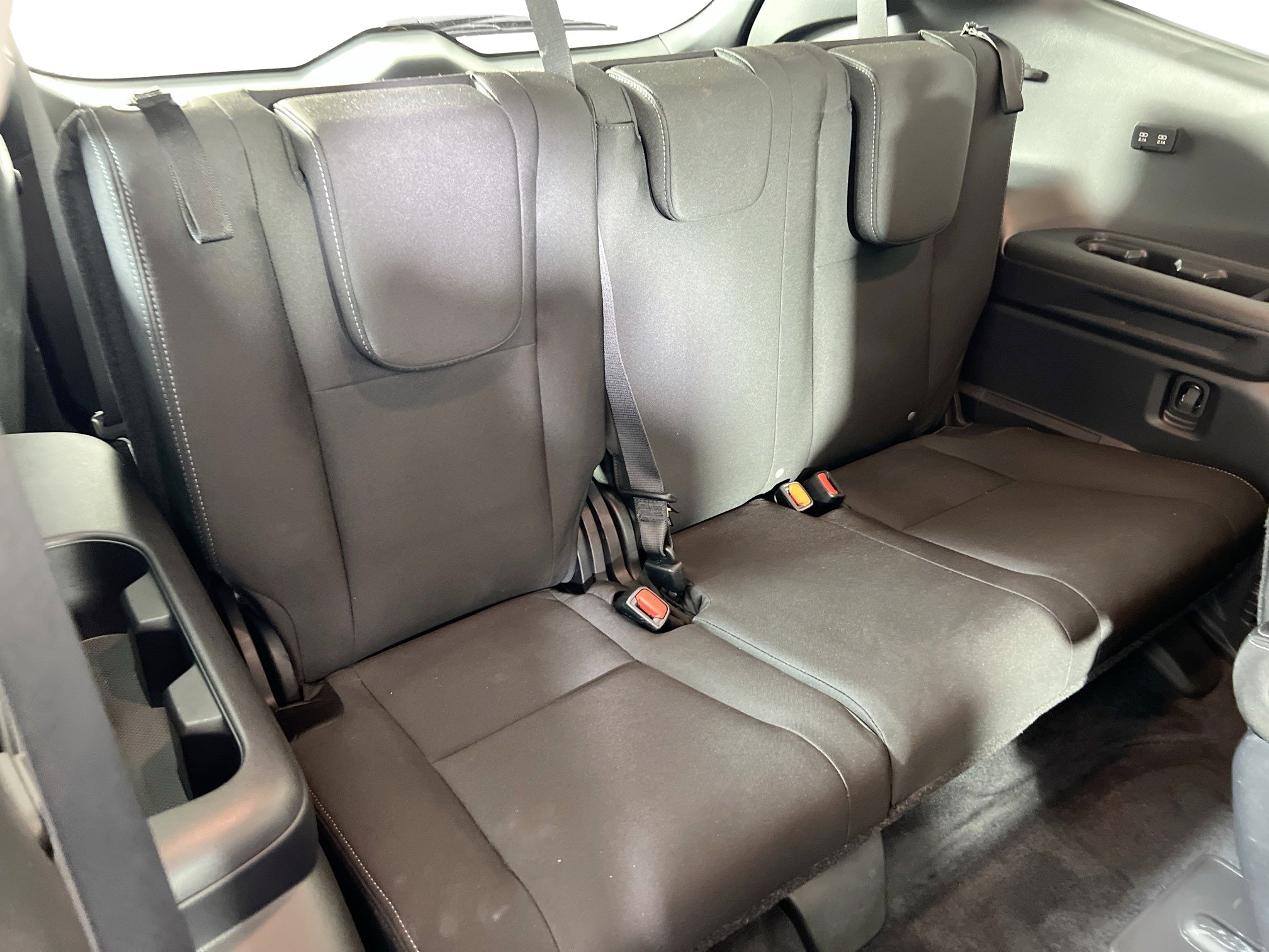 Used 2022 Subaru Ascent Premium w/ Convenience Package image 26