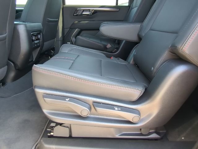 New 2025 Chevrolet Suburban RST w/ Advanced Technology Package RWD image 12