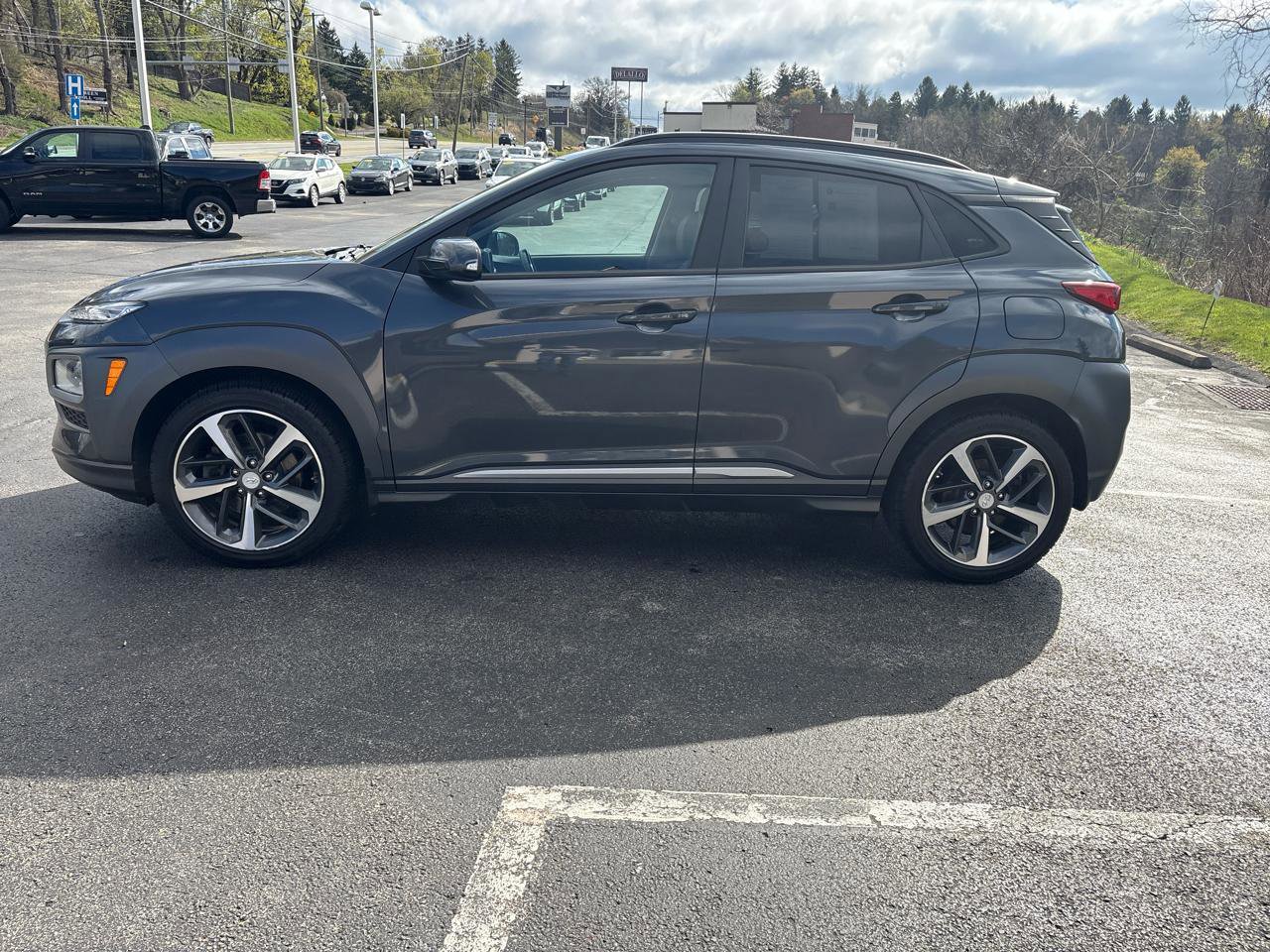 Used 2021 Hyundai Kona Ultimate w/ Cargo Package AWD/4WD image 9