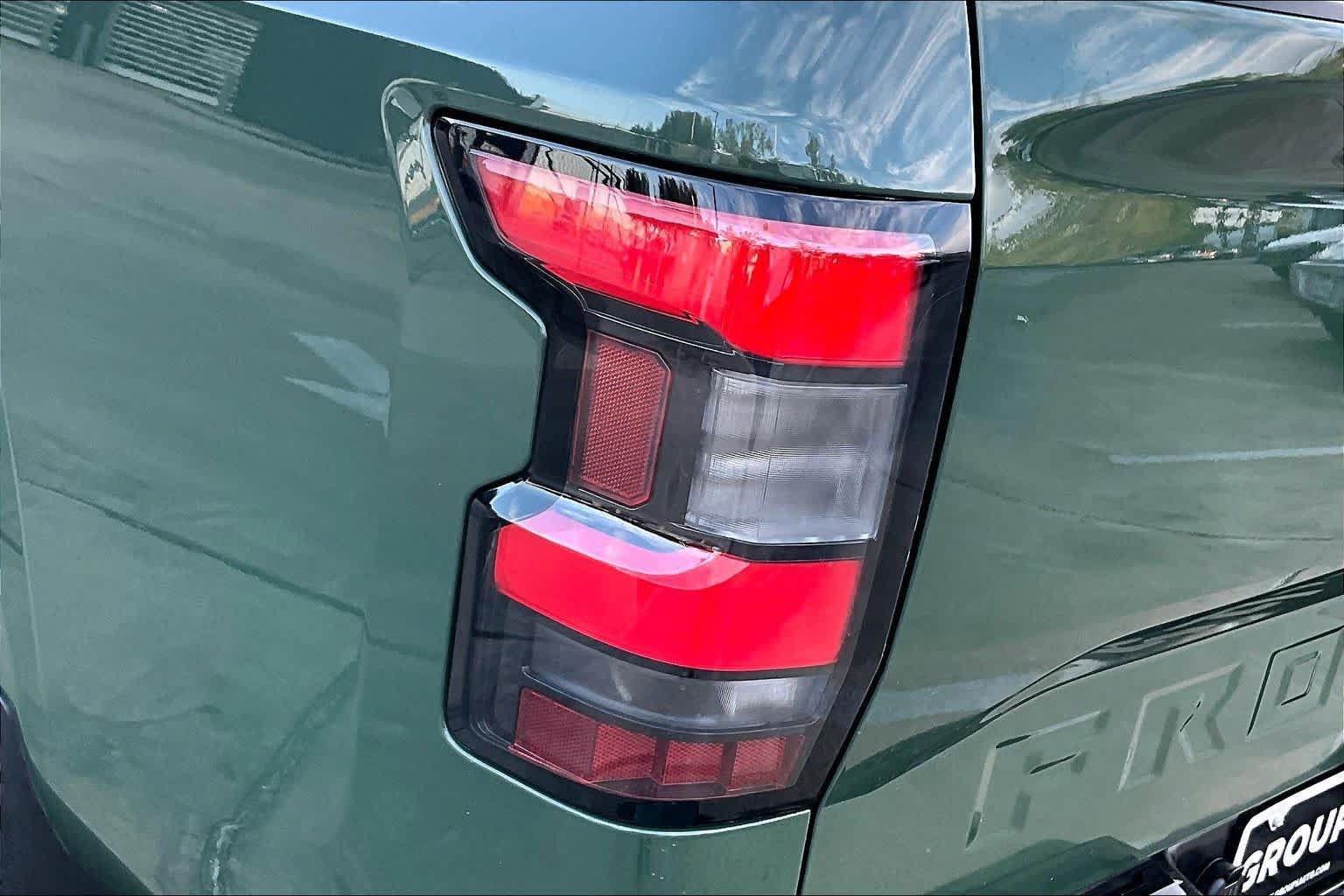 Certified 2023 Nissan Frontier SV w/ SV Convenience Package RWD image 29