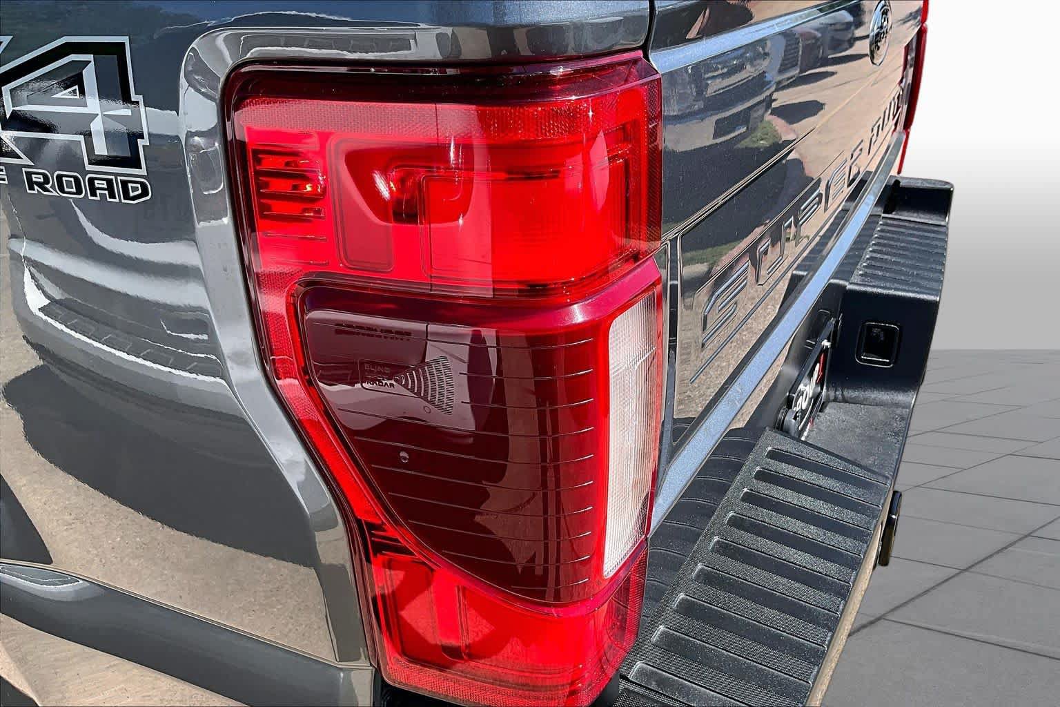 Used 2021 Ford F350 Lariat AWD/4WD image 26