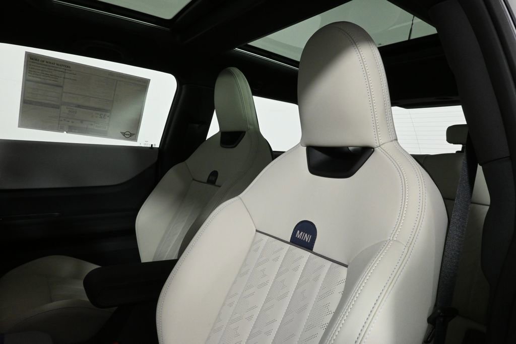 Used 2025 MINI Cooper S image 16