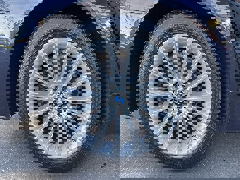 Used 2011 BMW 535i Sedan RWD image 17