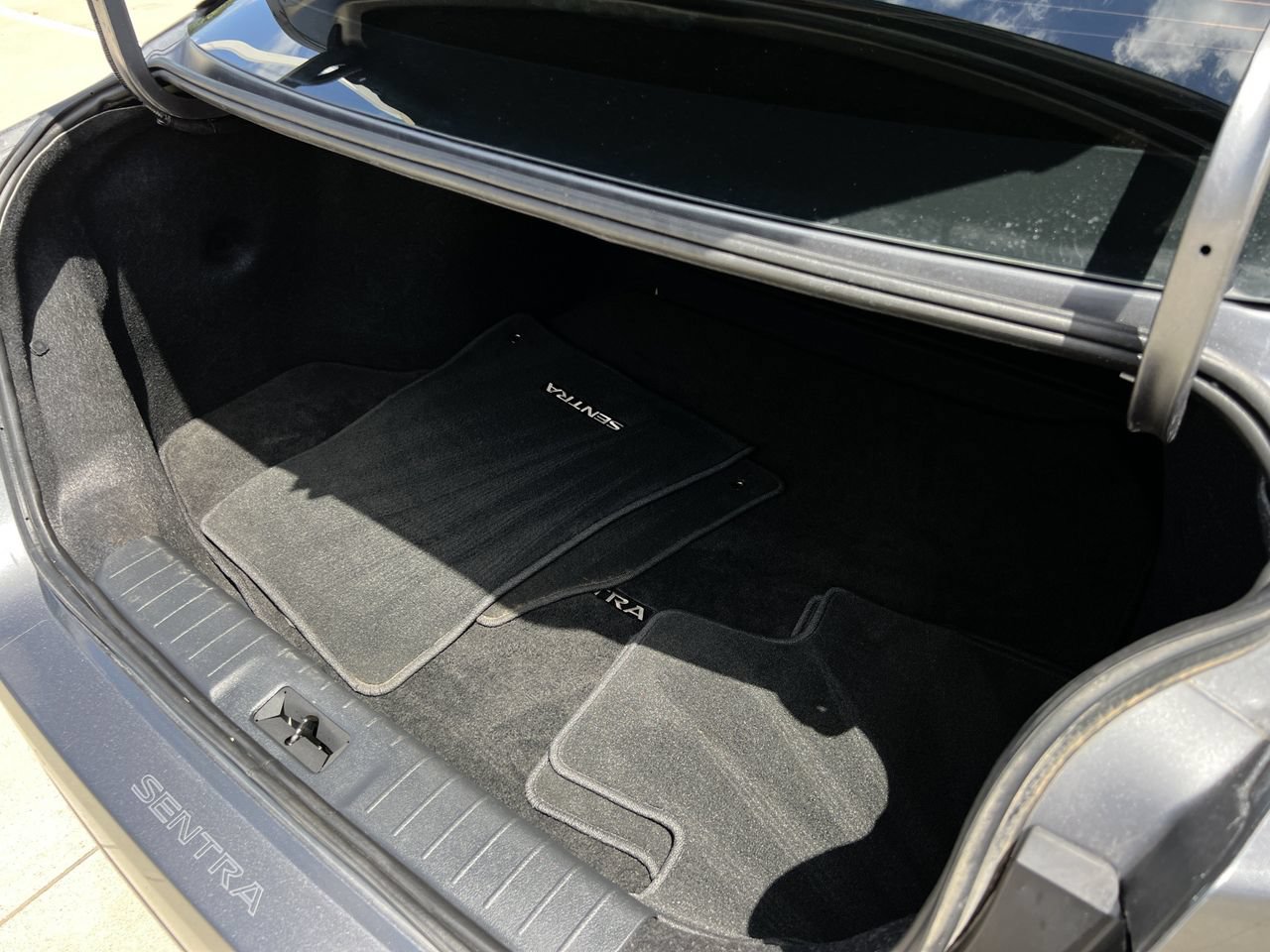 Certified 2024 Nissan Sentra SV FWD image 26