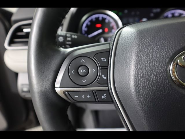 Used 2023 Toyota Camry XLE w/ Cold Weather Package image 21