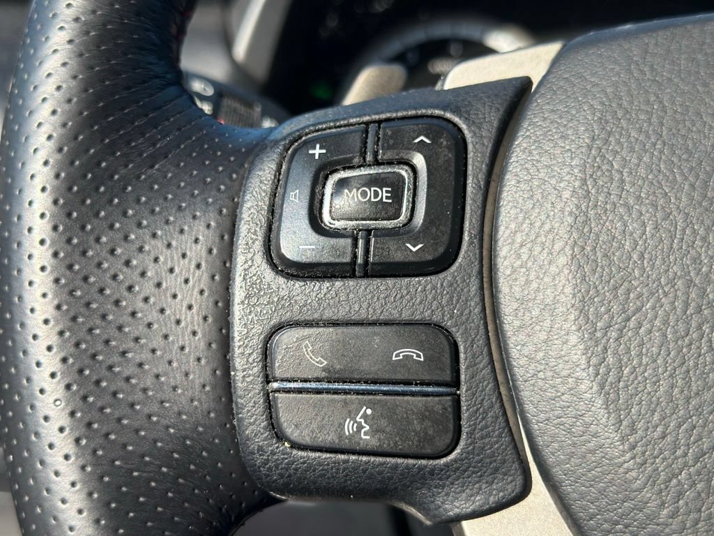Used 2015 Lexus NX 200t F Sport w/ Navigation System Package FWD image 33