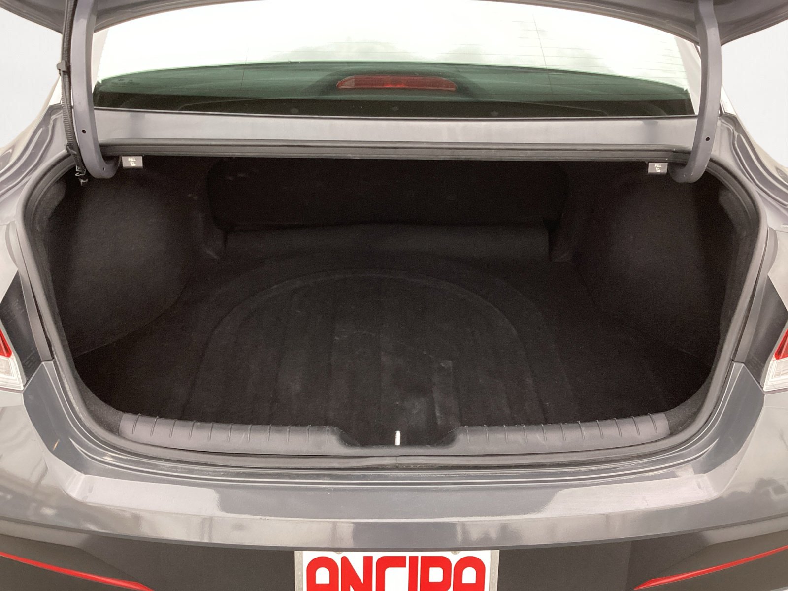 Used 2024 Hyundai Elantra SEL image 16