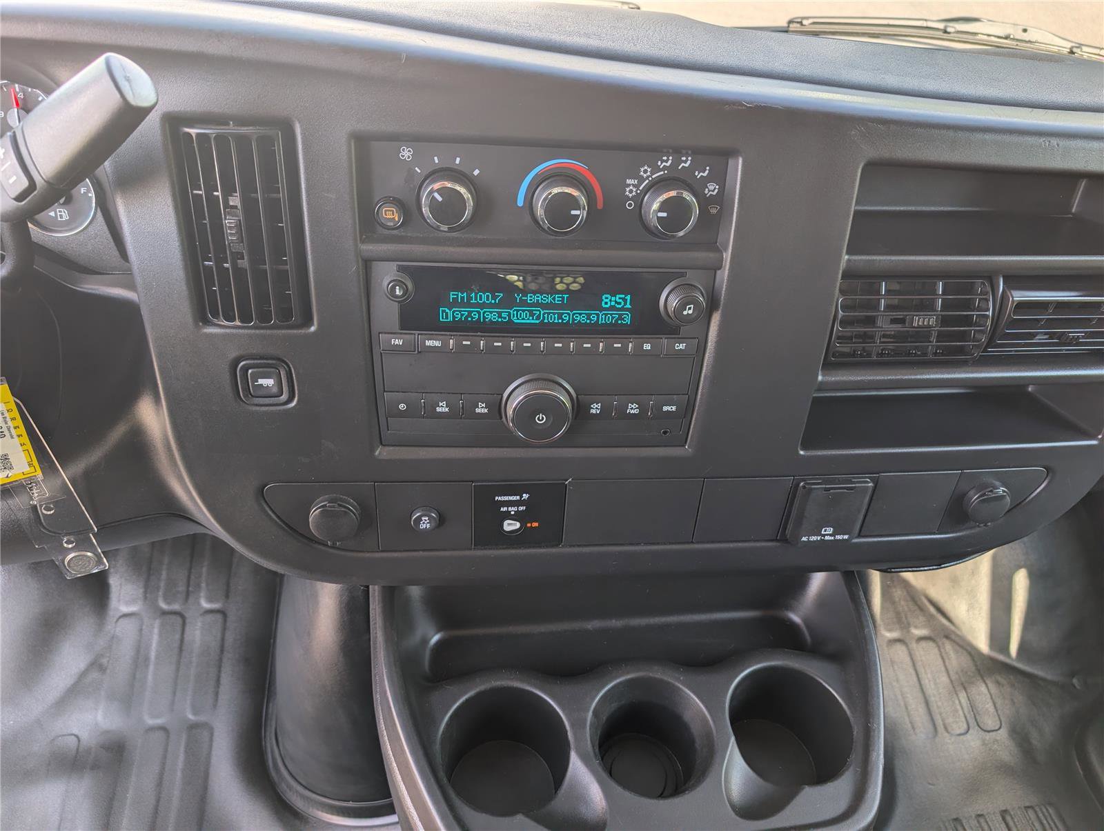 Used 2024 GMC Savana 2500 w/ Driver Convenience Package RWD image 16