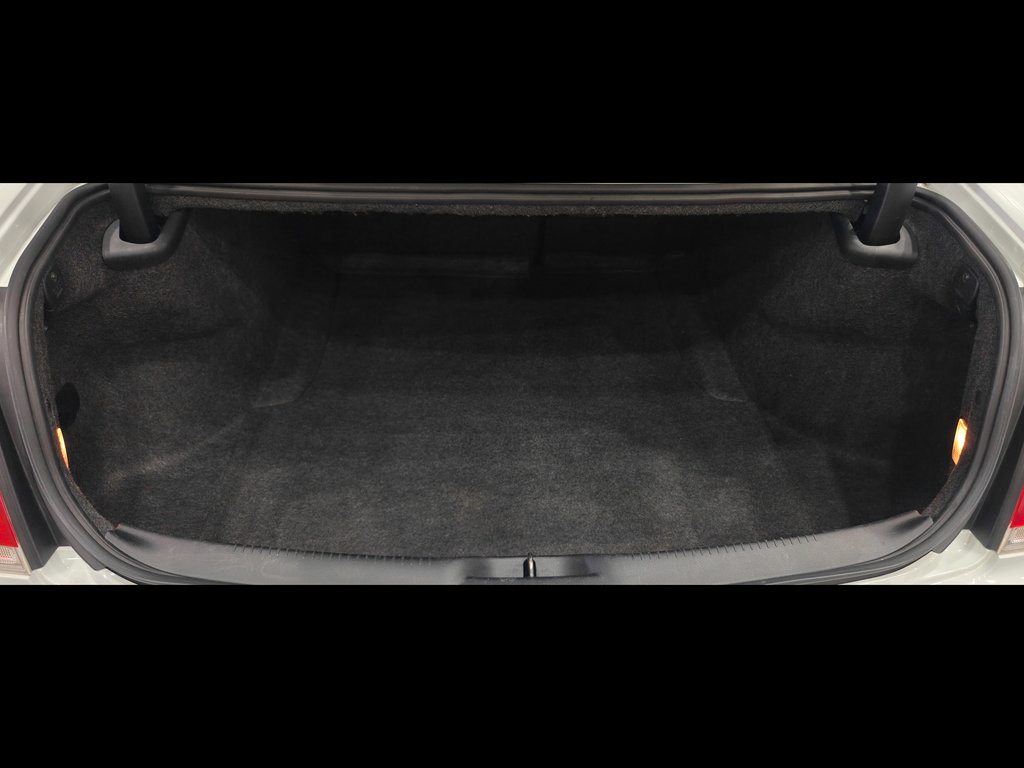Used 2017 Chrysler 300 Touring w/ Value Package RWD image 28