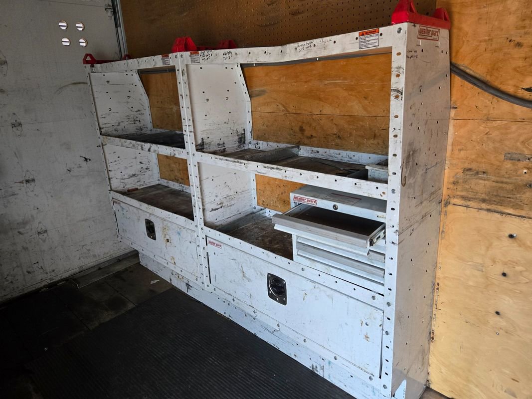 Used 2016 Ford F550 2WD Regular Cab Super Duty image 14