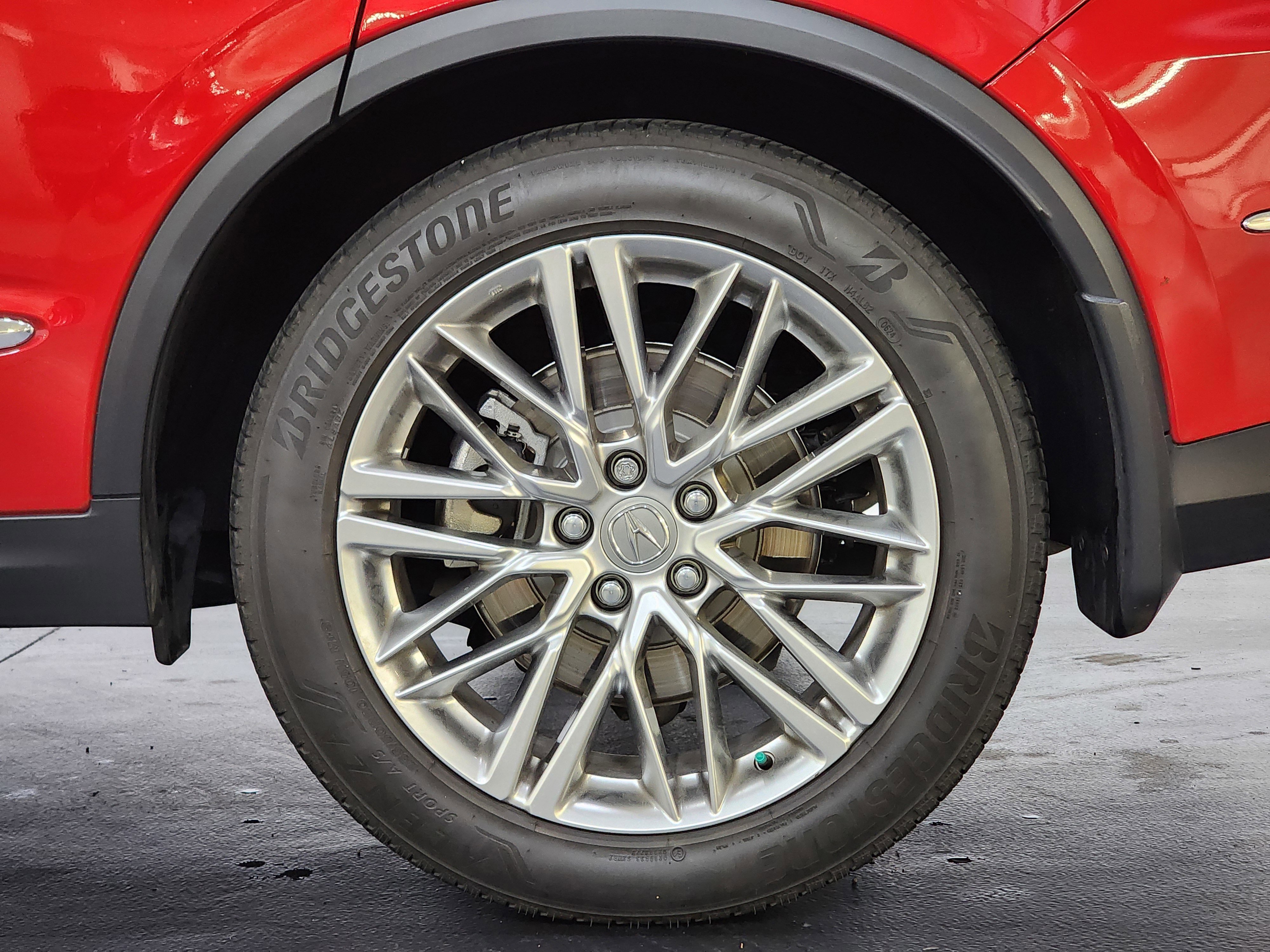 Used 2024 Acura MDX SH-AWD w/ Advance Package image 30