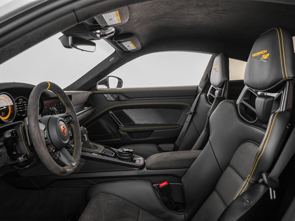 Used 2025 Porsche 911 GT3 RS RWD image 16