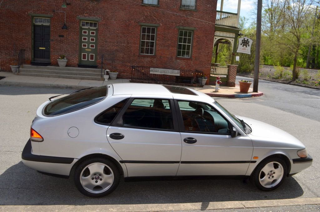 Used 1997 Saab 900 S FWD image 7