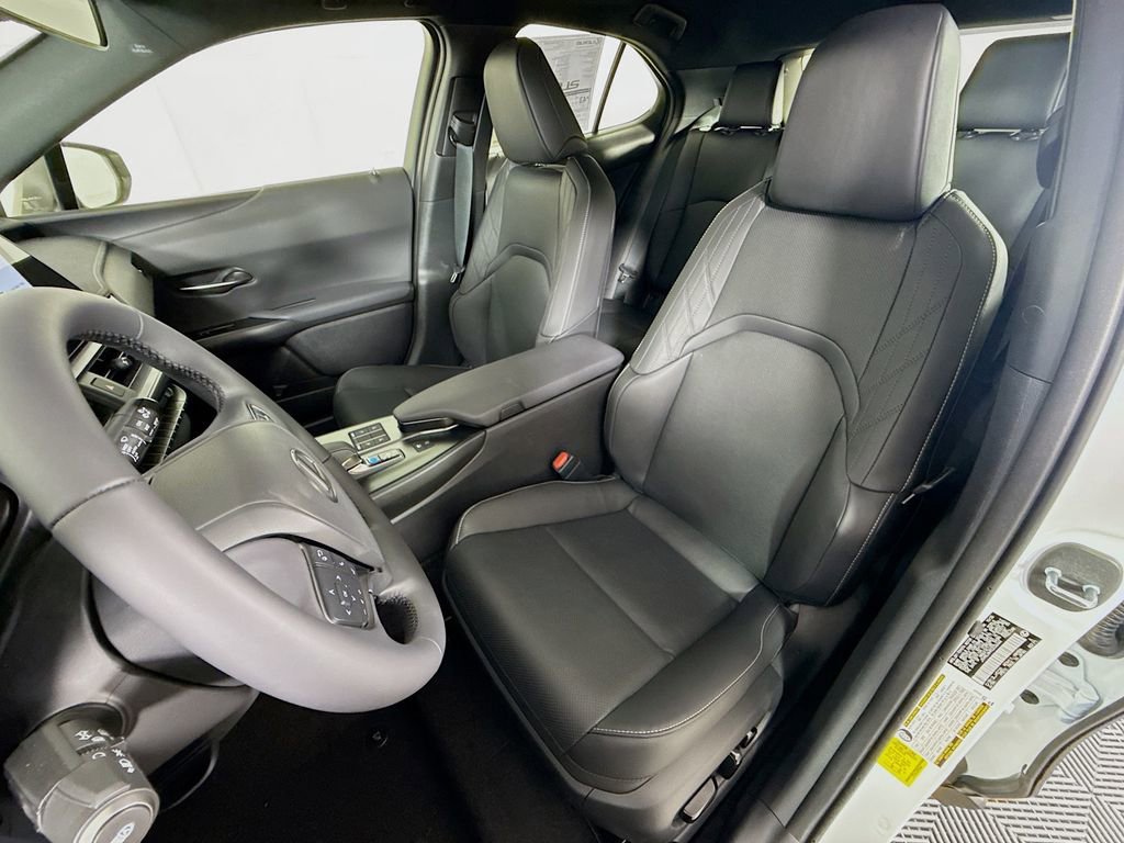 New 2025 Lexus UX 300h FWD image 16