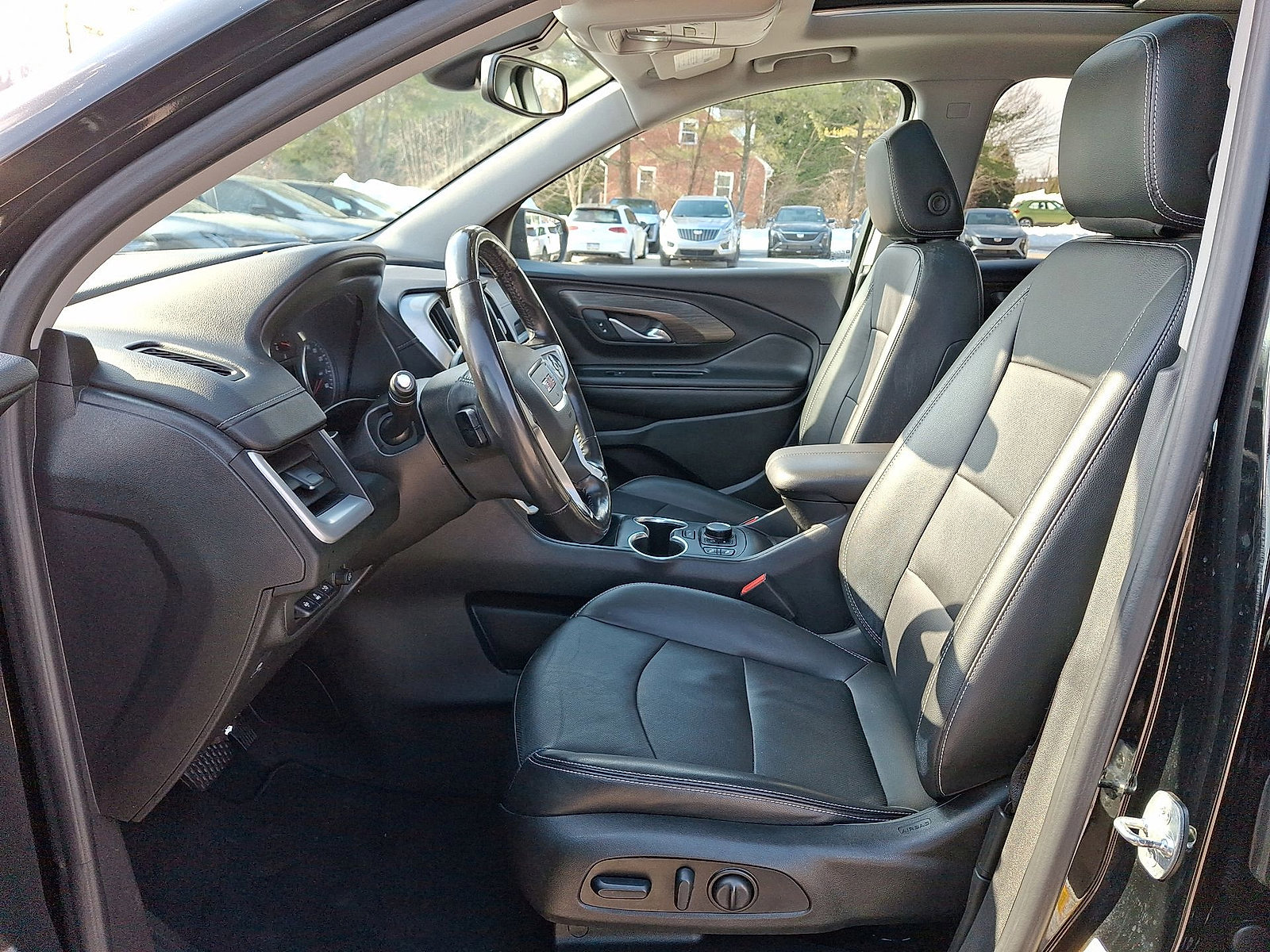 Certified 2022 GMC Terrain SLT w/ Tech Package image 11