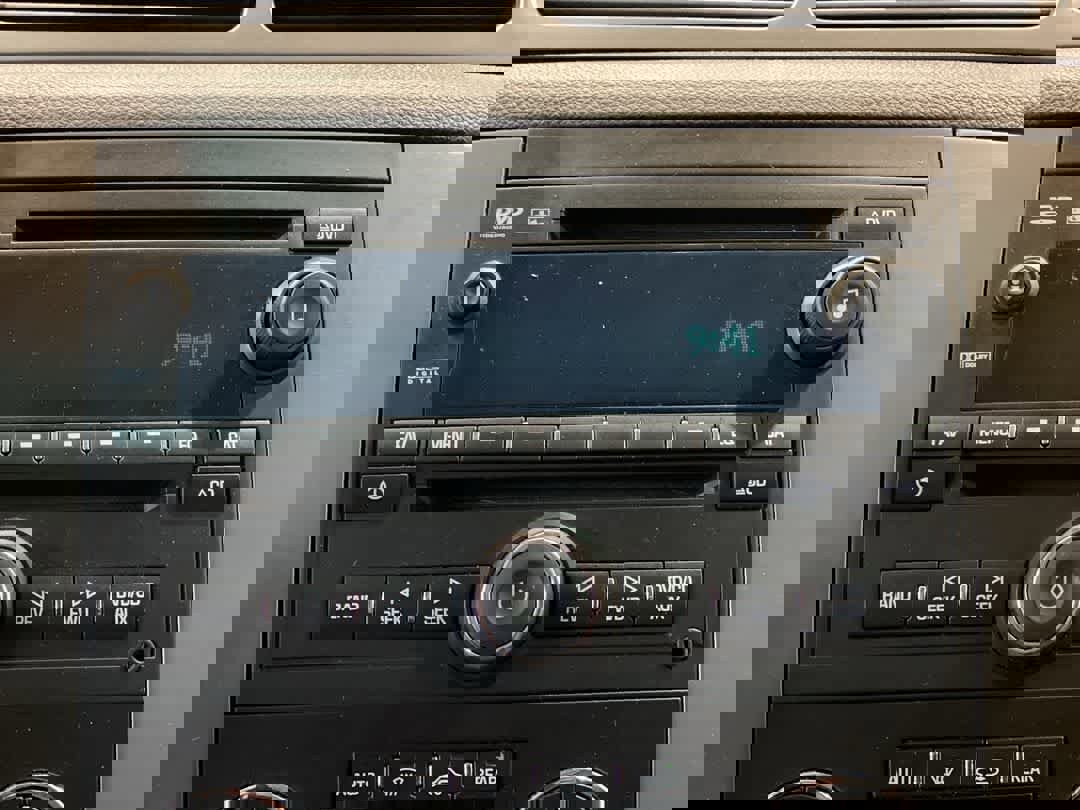 Used 2009 GMC Yukon SLT image 19