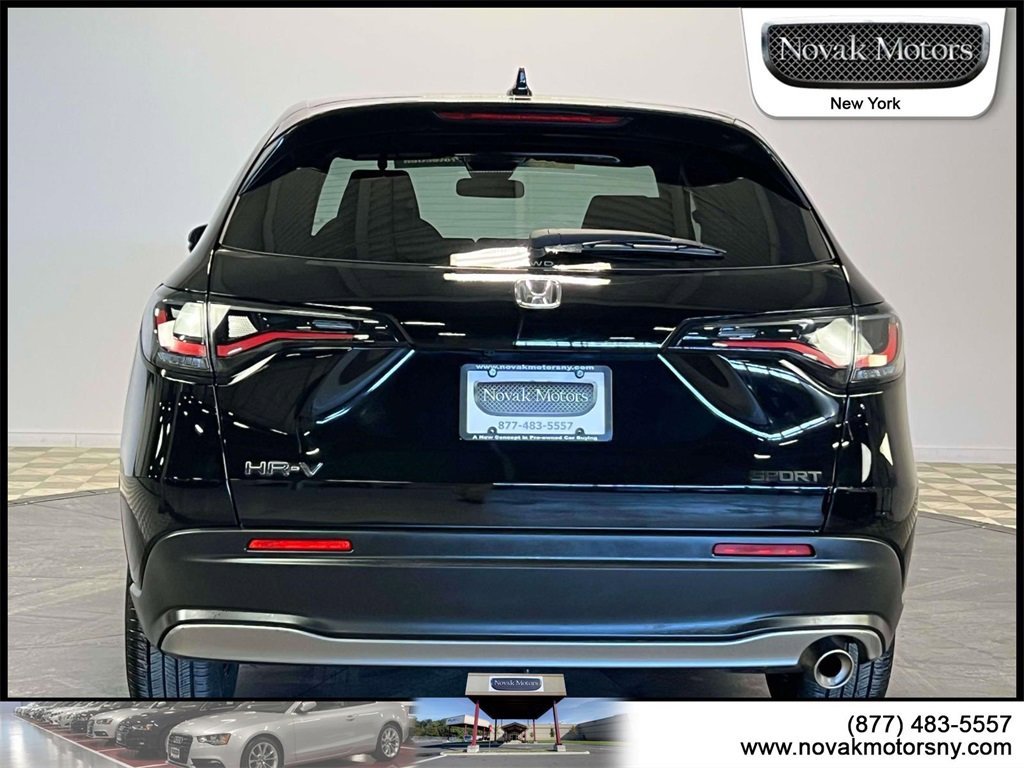 Used 2024 Honda HR-V Sport image 7