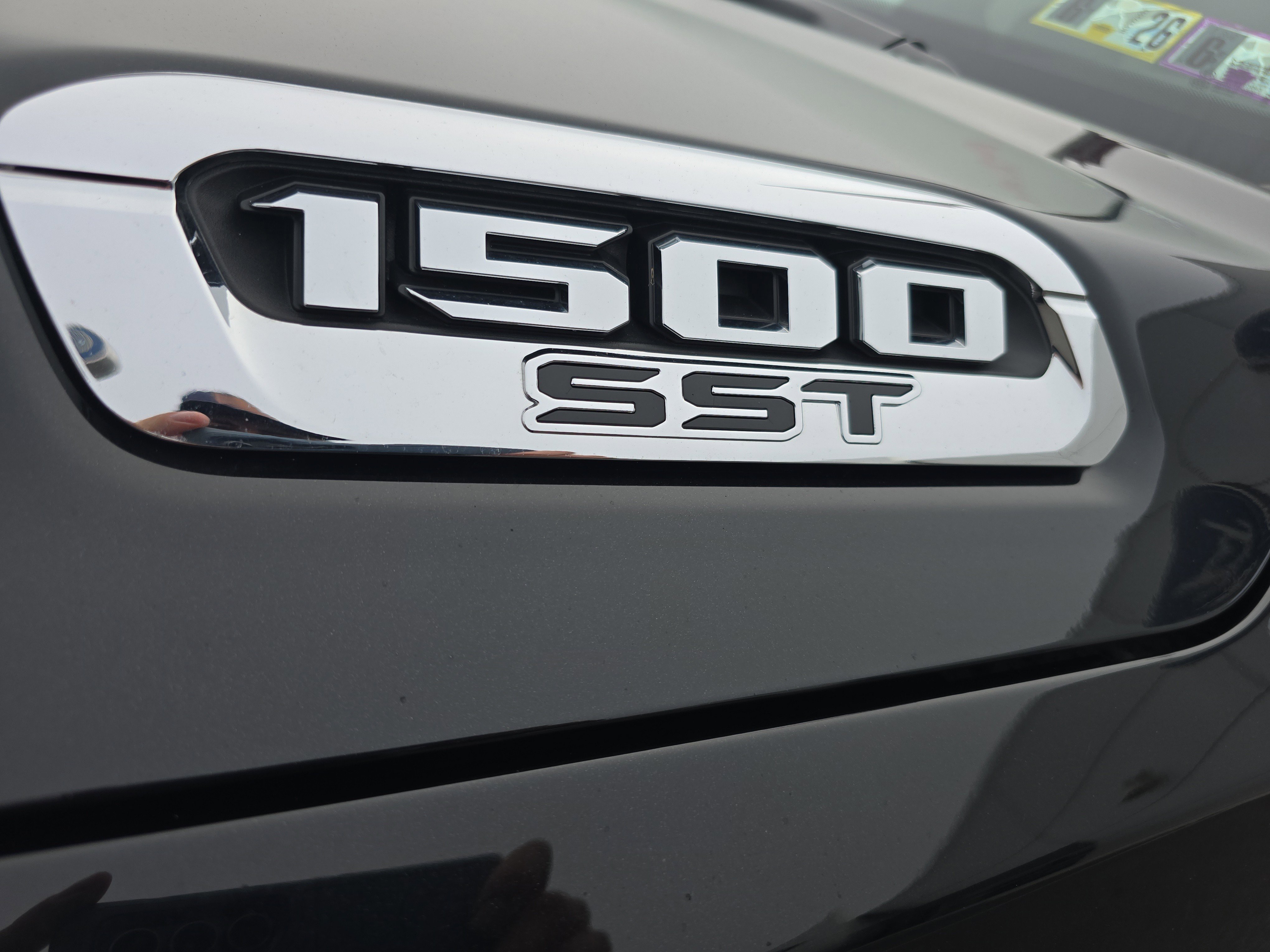 Used 2025 RAM 1500 Laramie image 11